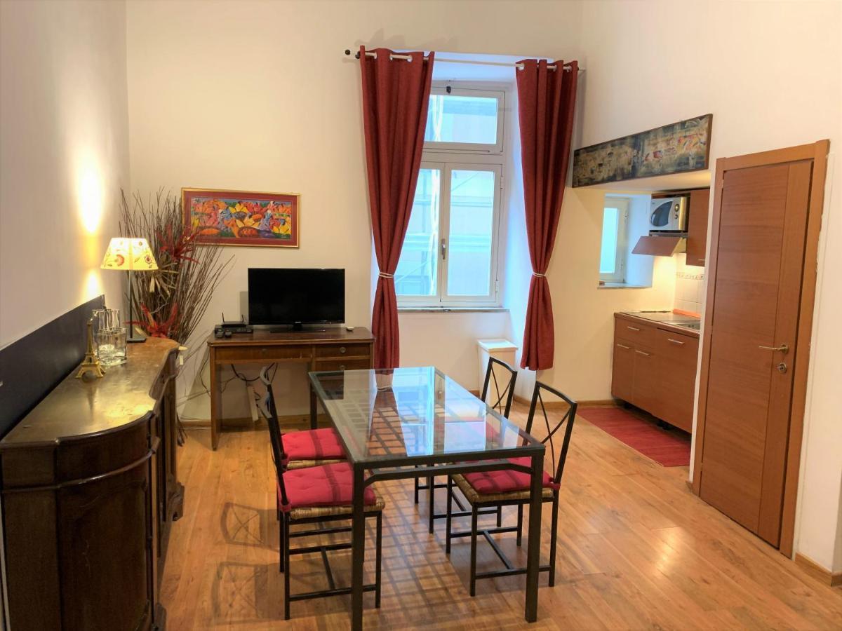 Casa Trevi Rome