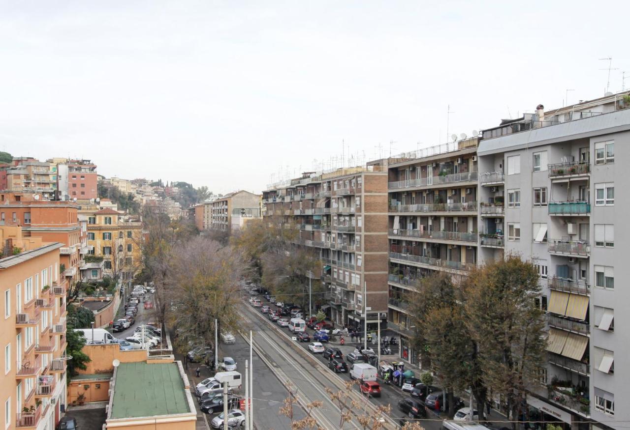 Appartement In The Clouds Over Trastevere, Penthouse Rome