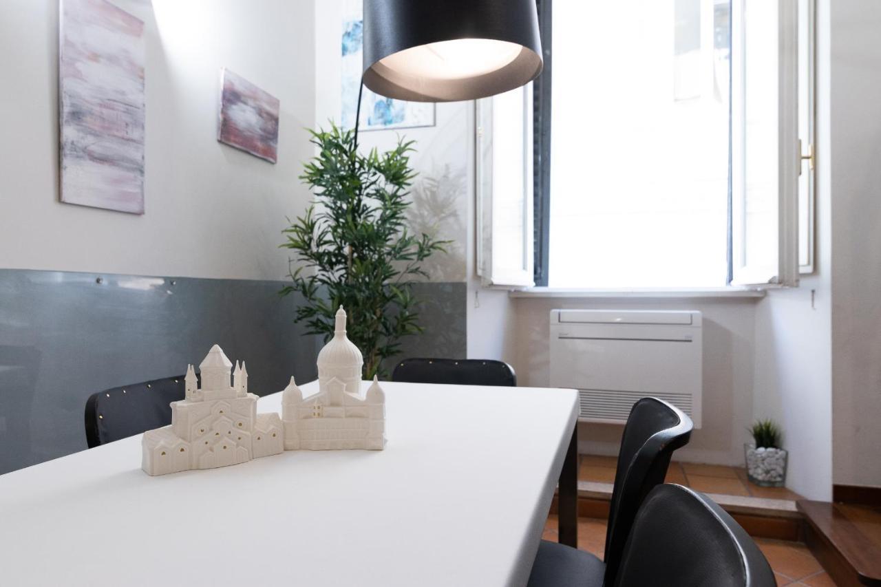 The Splendor Pantheon Area Apartment