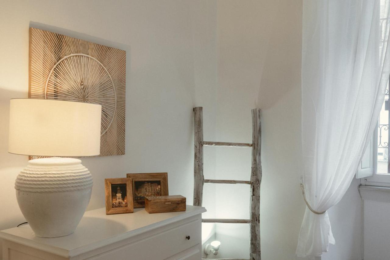 Charme Luxury Flat Campo Dei Fiori Apartment *