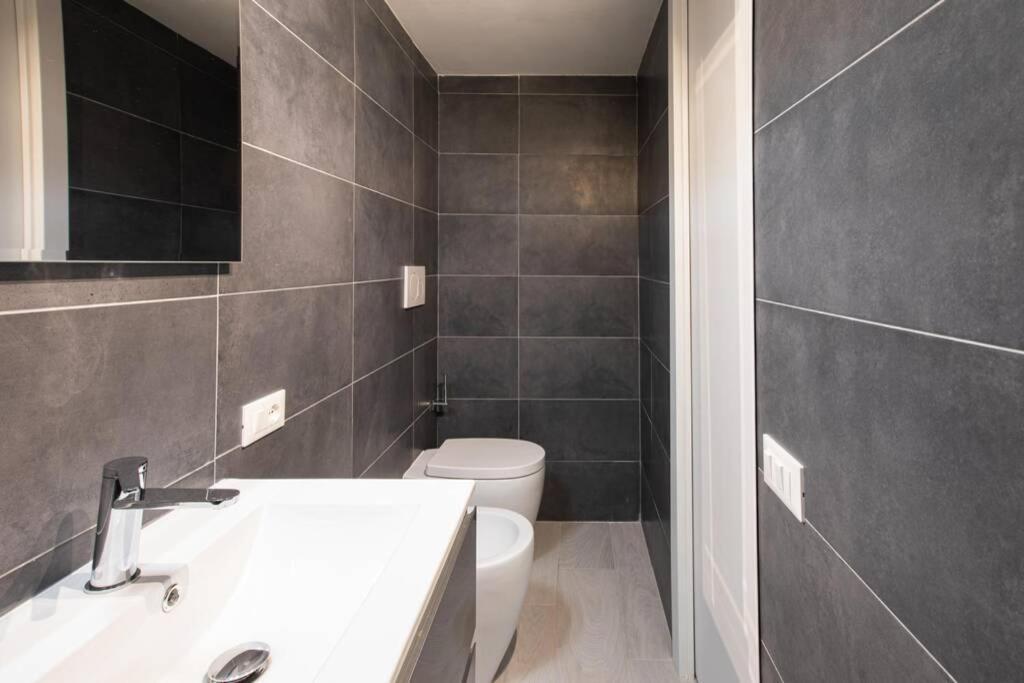 Unforgettable Split Level Jacuzzi Navona - Collection