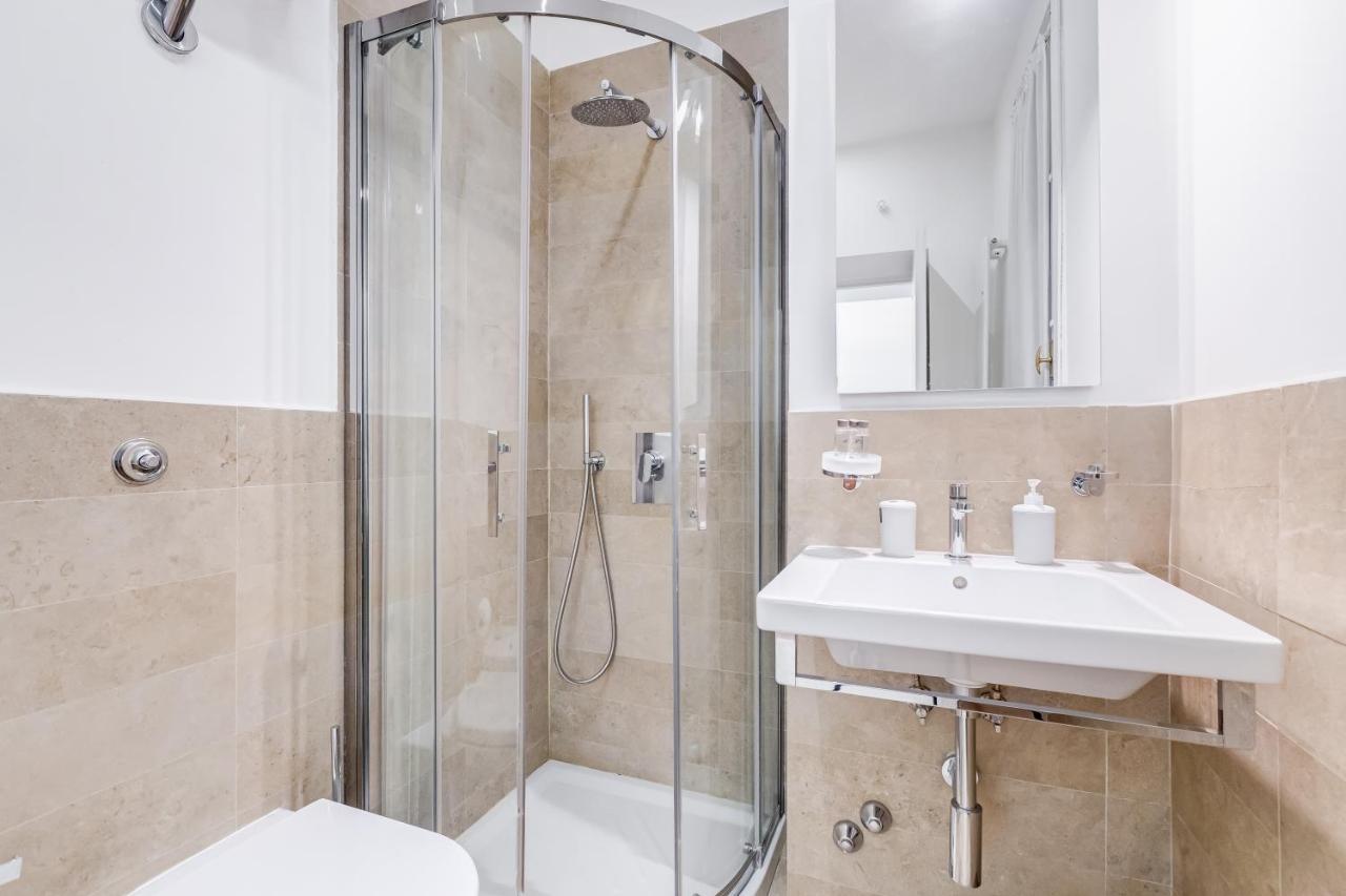 Bdc - Spanish Steps Gold 2bdr Apartment Rome
