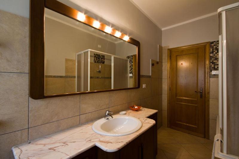 Appia Davila25 Bed & Breakfast 3*