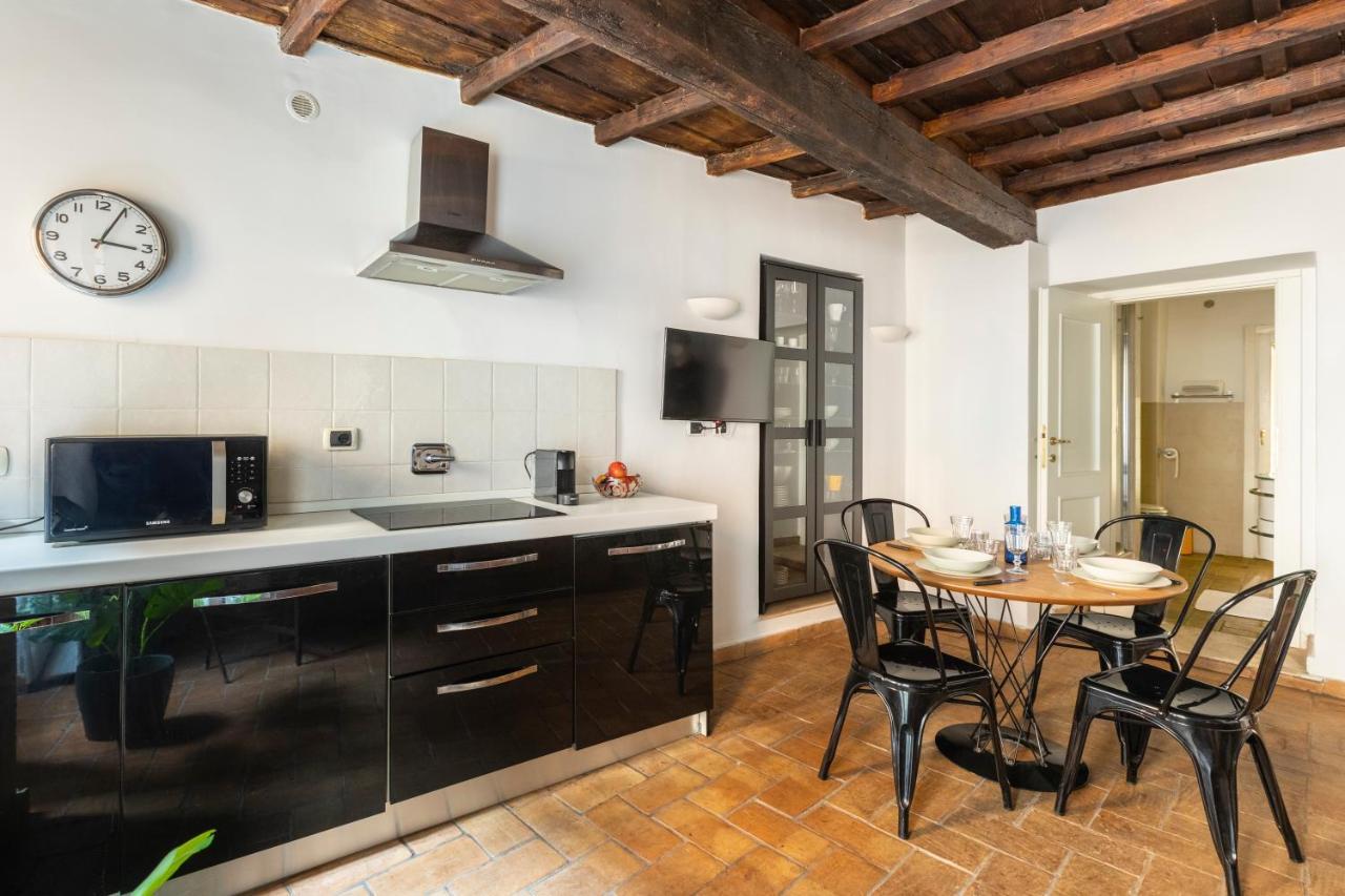 Deza Cozy Place In Monti * Roma