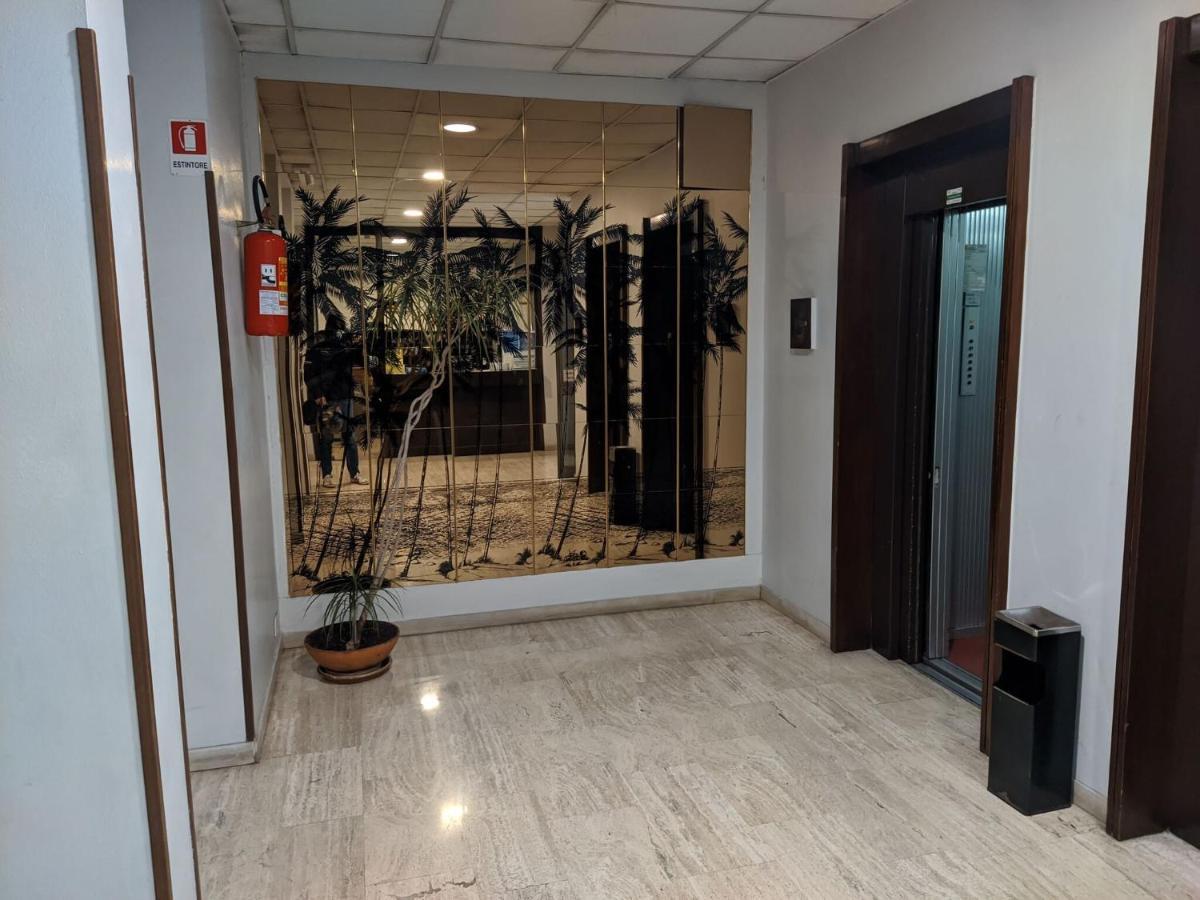 Nice In Near San Giovanni Train Station Apartment