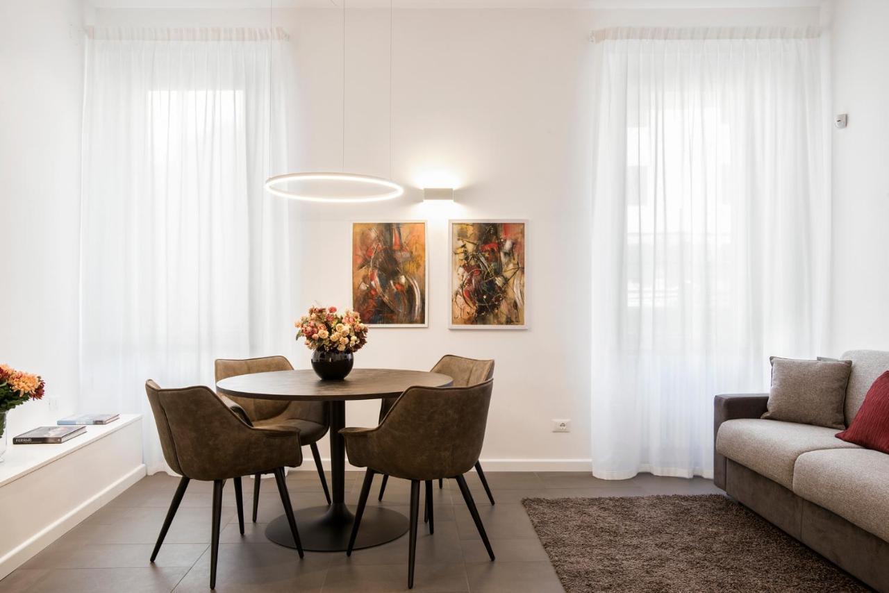 Apartment Residenza Fontanella Barberini By Spanish Steps