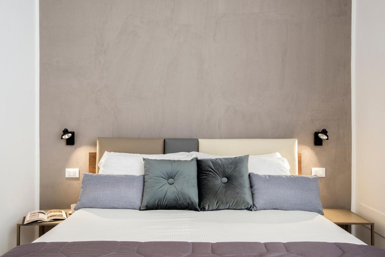 Apartment Residenza Fontanella Barberini By Spanish Steps