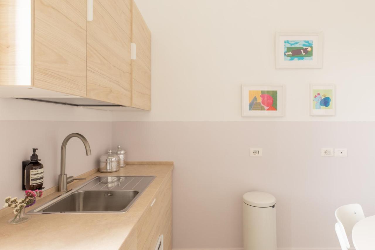 Iflat Sunny And Colorful Esquilino Appartement