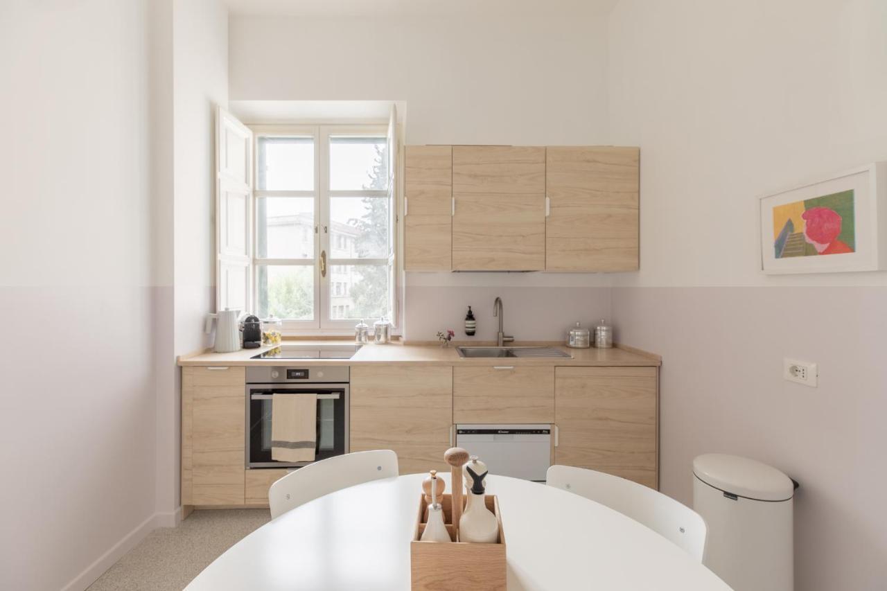 Iflat Sunny And Colorful Esquilino Appartement *