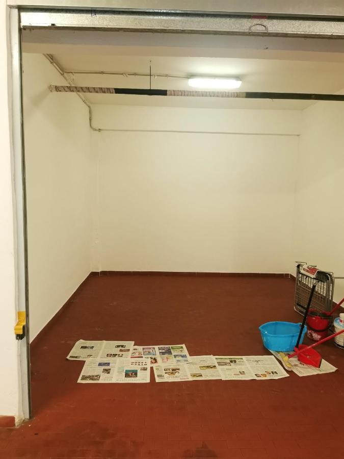 Modern In The Heart Of 42 M² Parking Included Apartment Rome