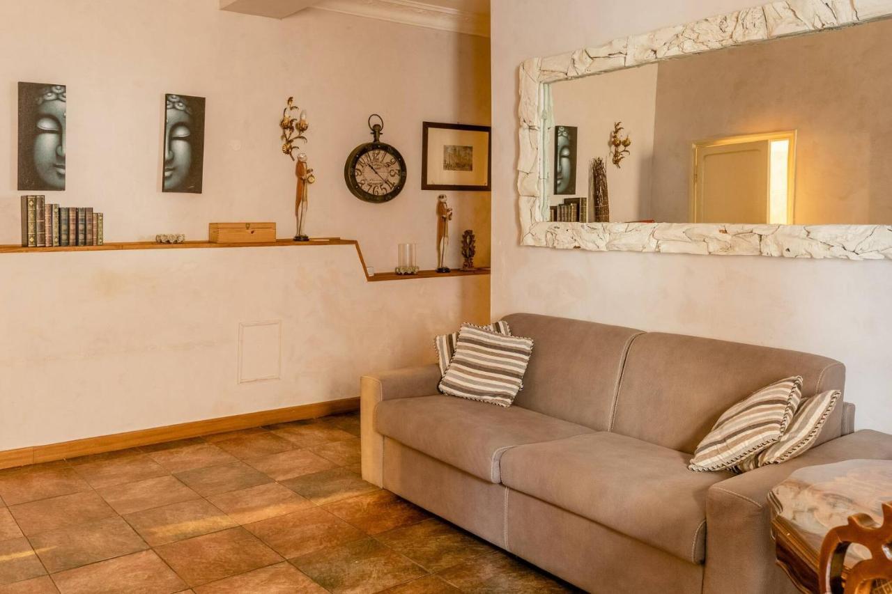 Appartement Right In The Ancient Historical Center Two Bedrooms Two Bath, Up To 6 Pax Rome