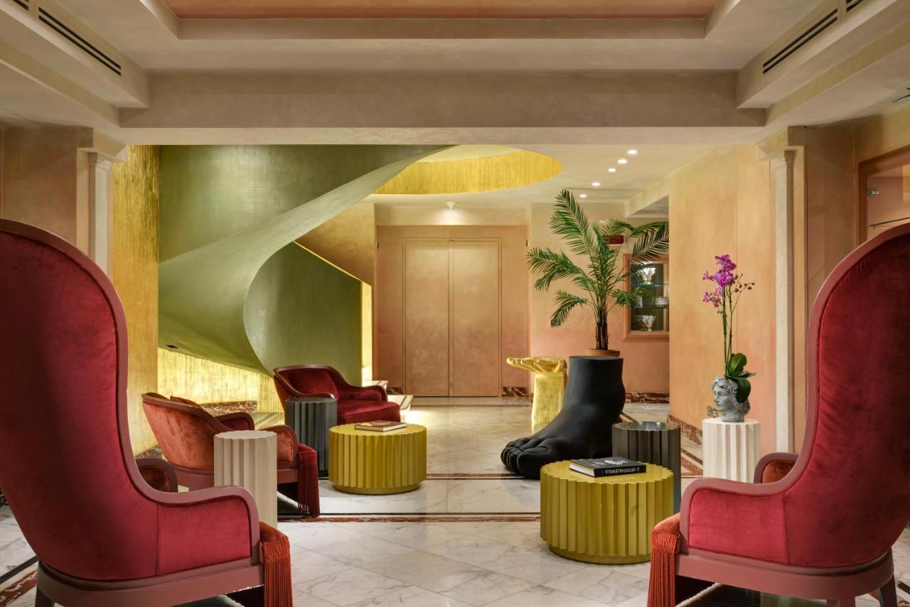 Leon's Place In Hotel Rome