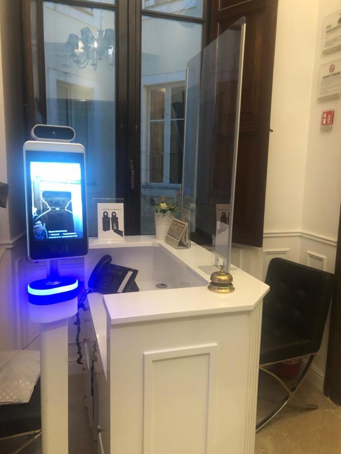 Navona Central Guest house