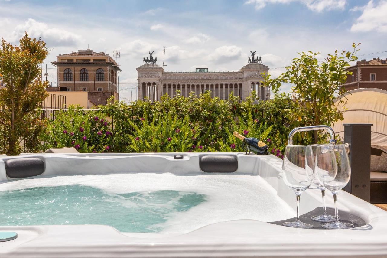 Amazing Penthouse Piazza Venezia Apartment *