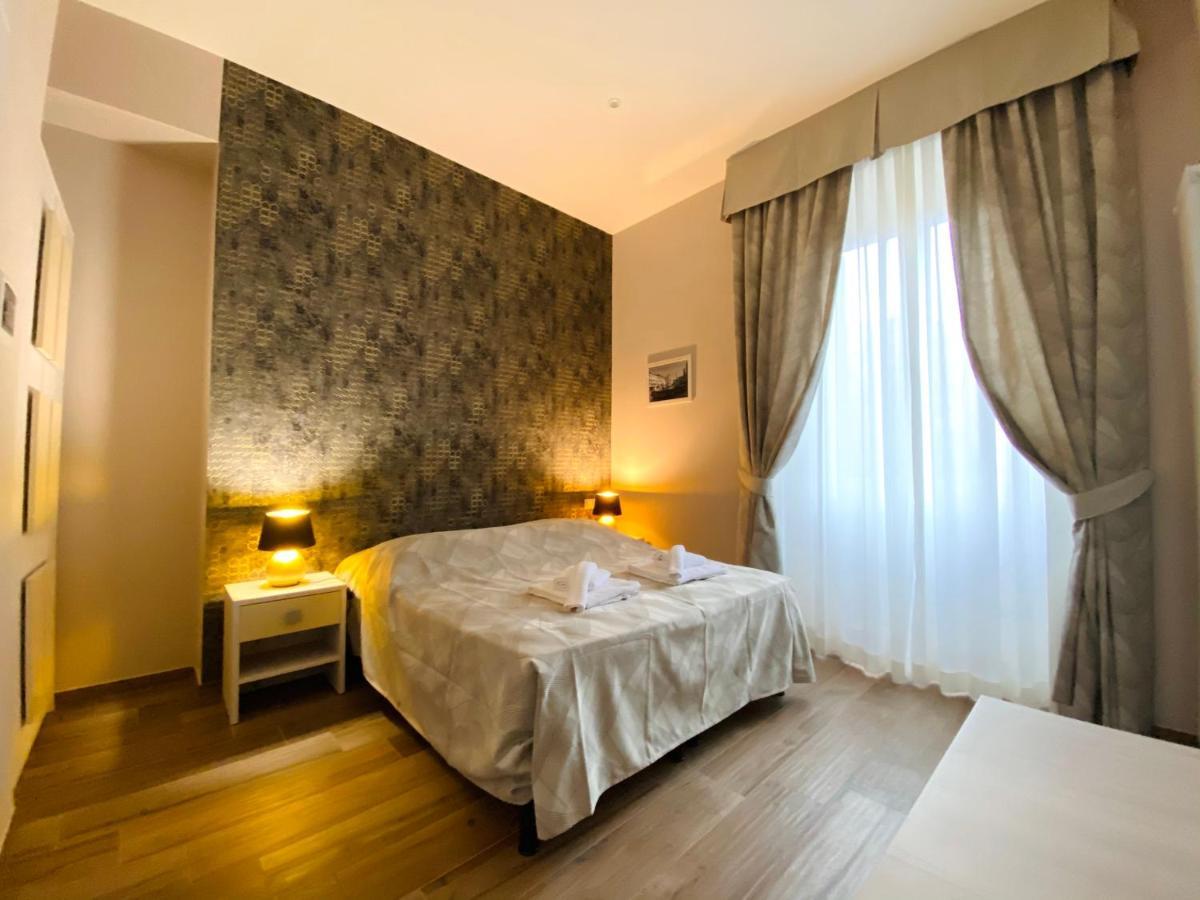Hotelier 51 2* Rome