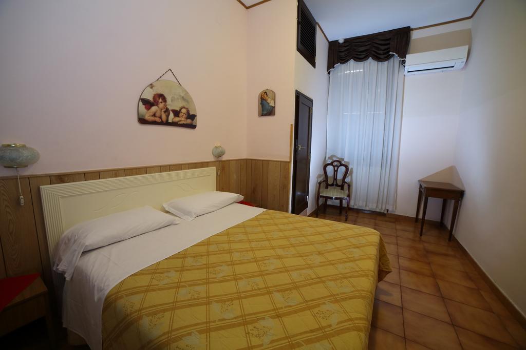 Giugiu Hotel Roma