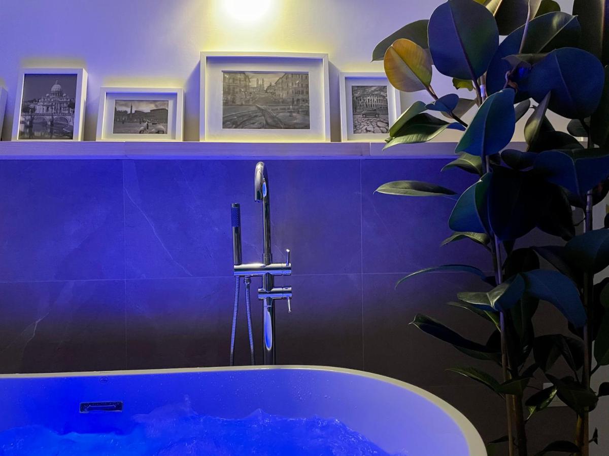 Le Coq Suites Rome