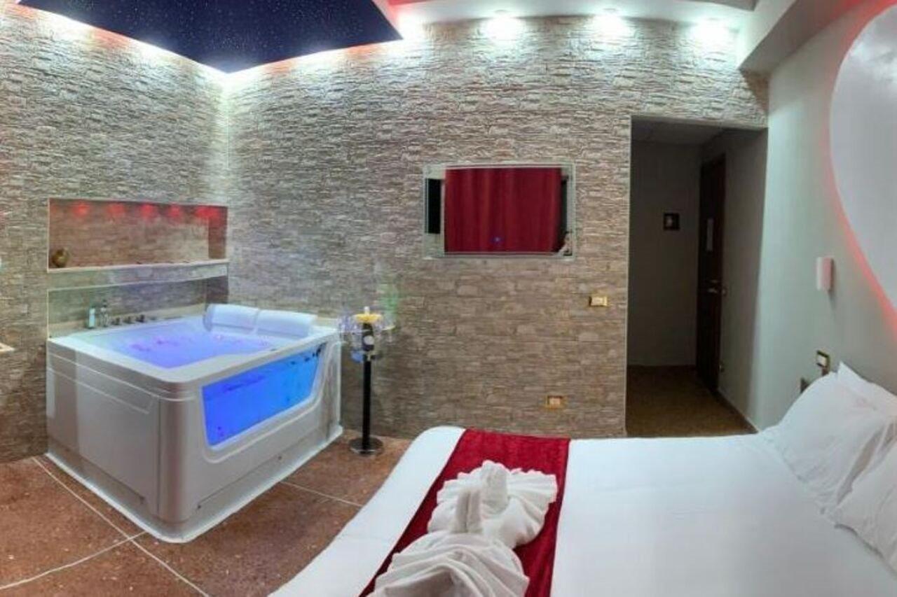 Cleopatra Guest house Rome
