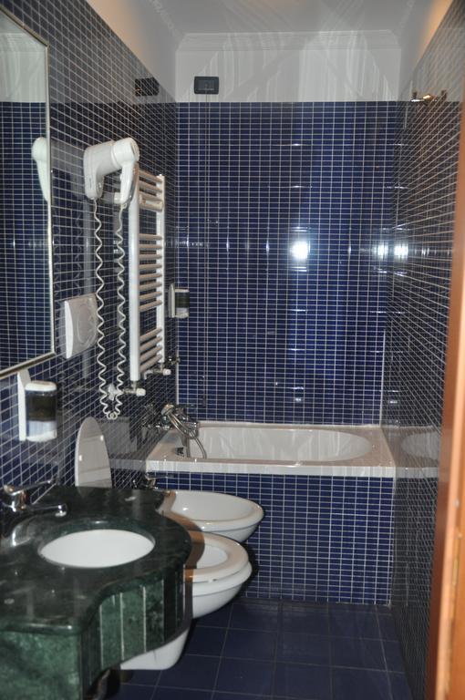 Beauty Hostel