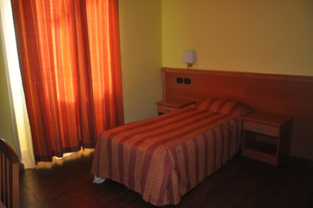 Hostel Beauty *