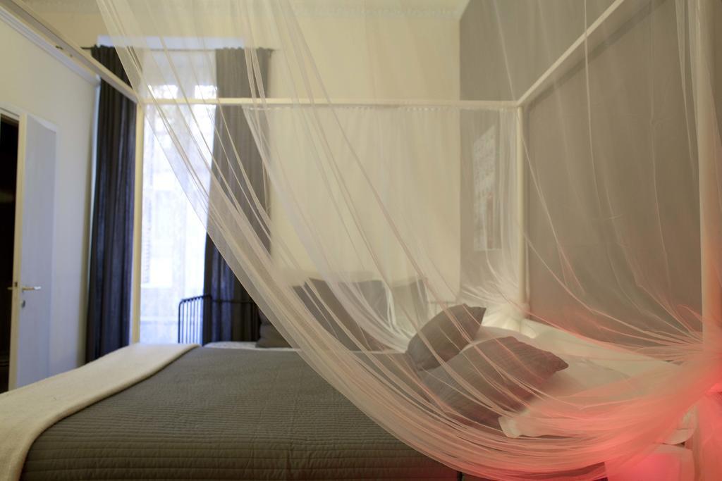 Happy Guest house 2*