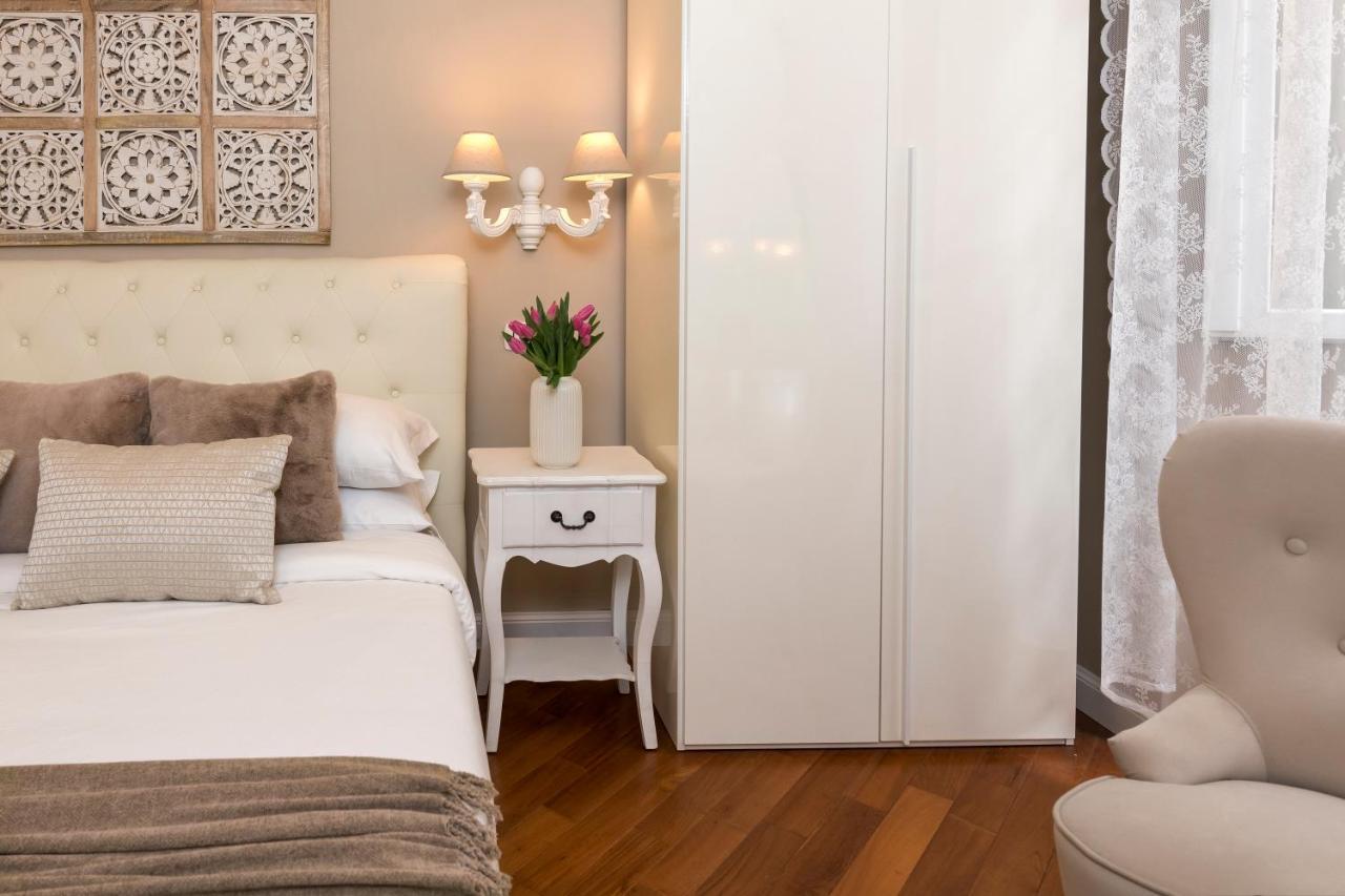 Lovely New Home, Fontana Di Trevi Apartment *