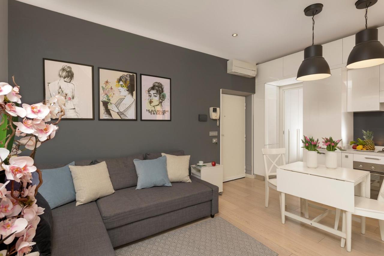 Appartement Lovely Spanish Steps With Balcony Rome