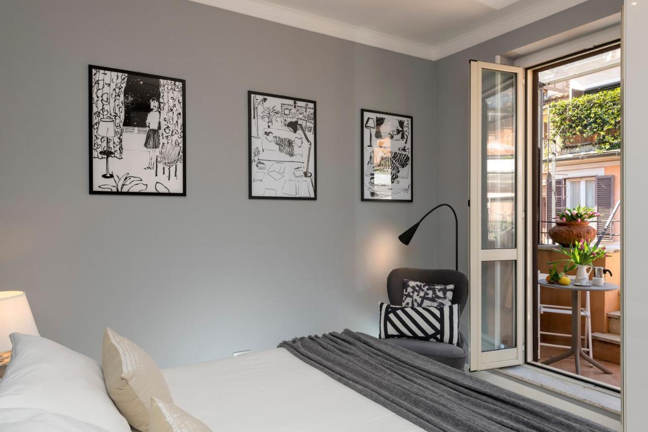 Appartement Lovely Spanish Steps With Balcony Rome