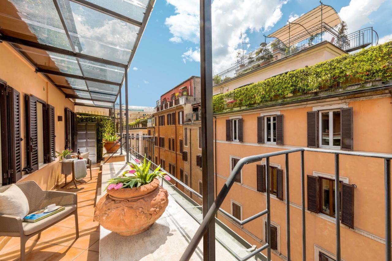 Lovely Spanish Steps With Balcony