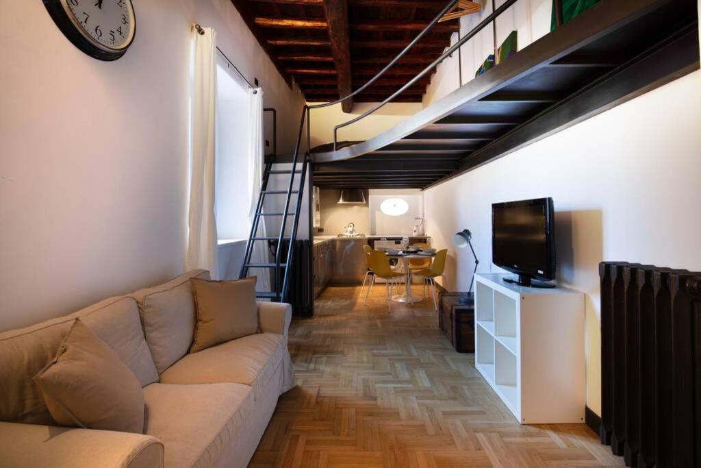 Rufina Open Space Appartement *