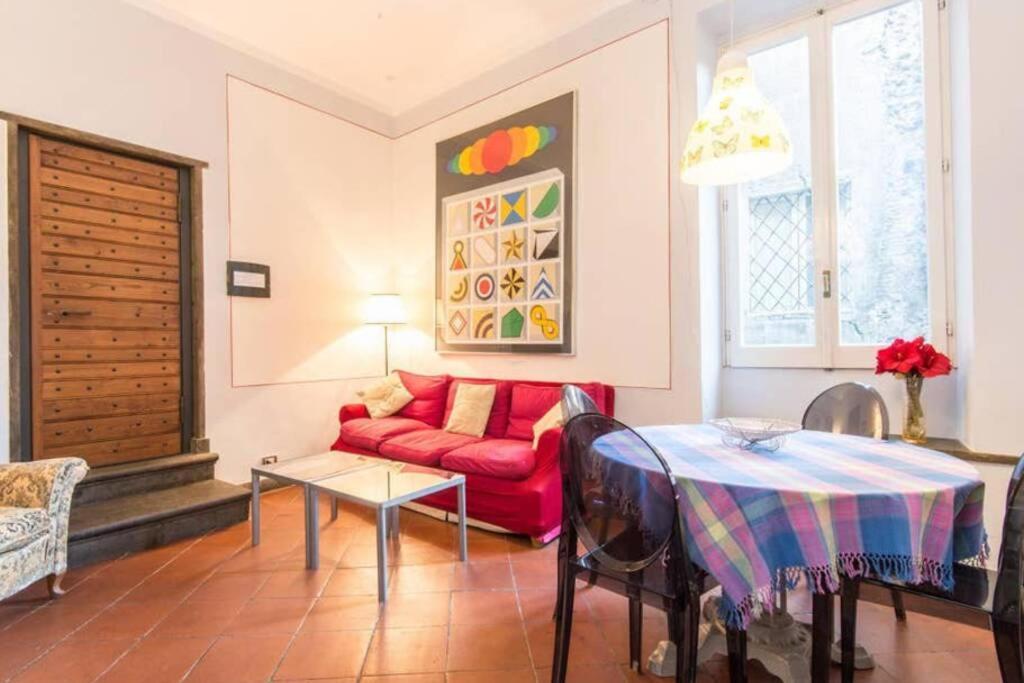 Campo De Fiori Luxury House Apartment *