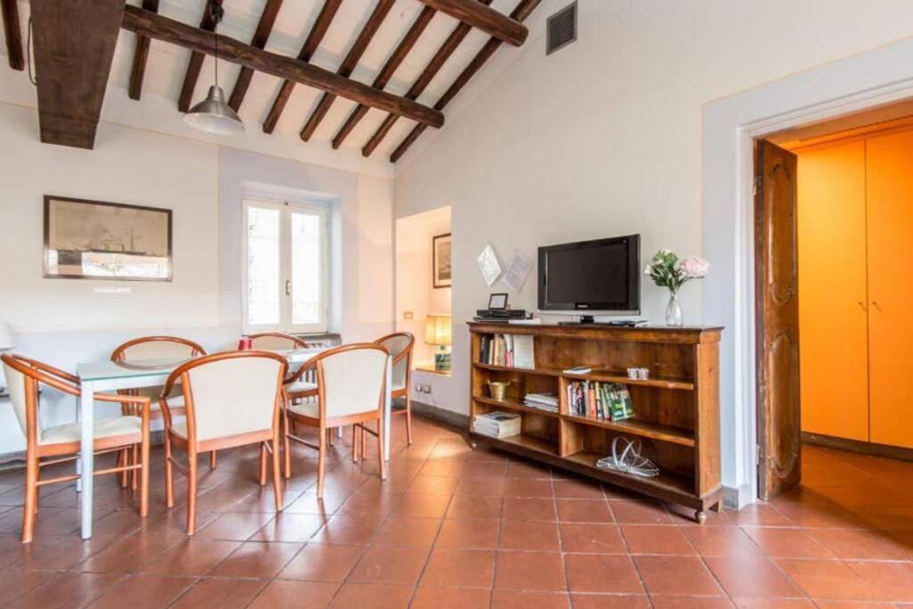 Apartment Campo De Fiori Luxury House