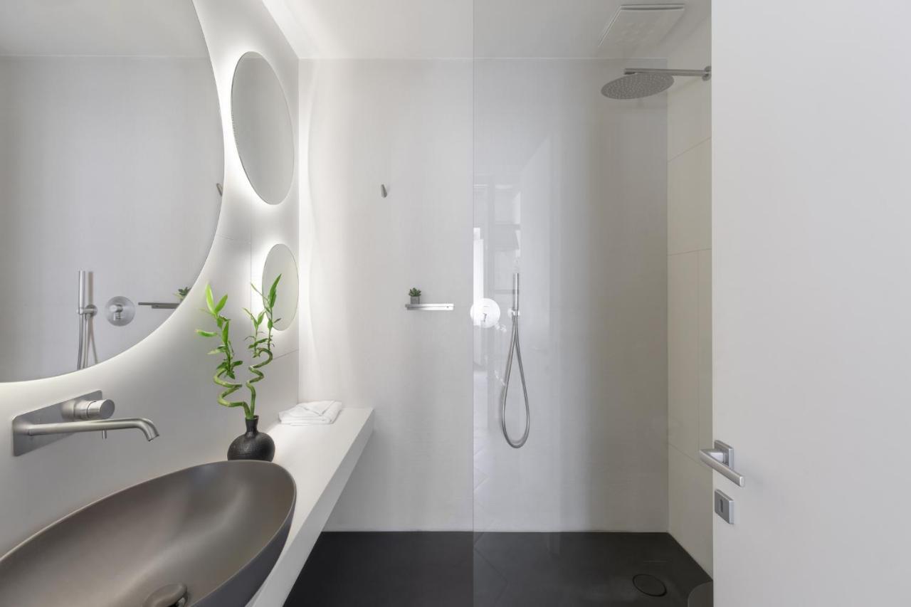 Iflat Vatican High-end Apartment