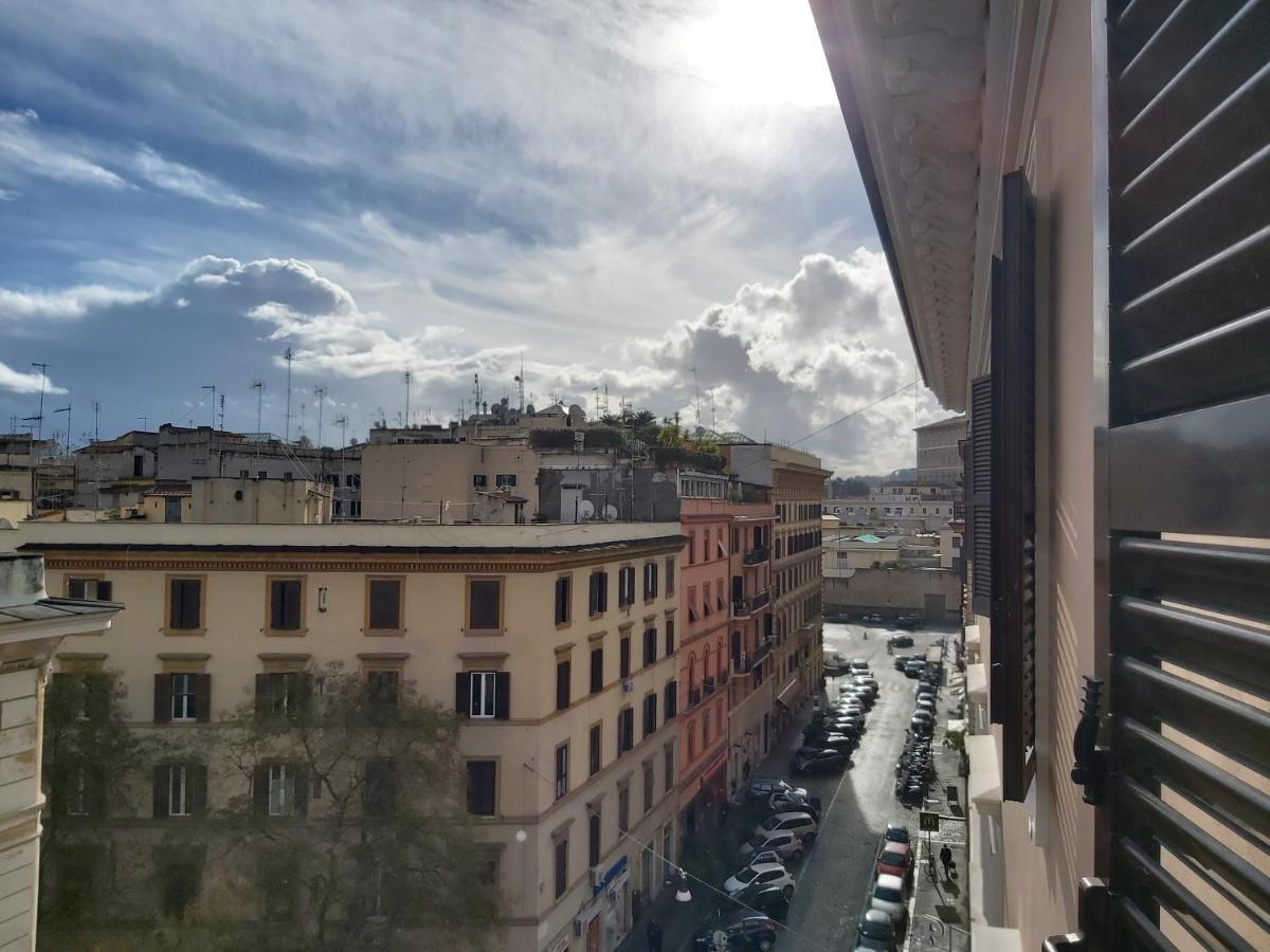 Apartment House In The Light Vatican Per Vacanze