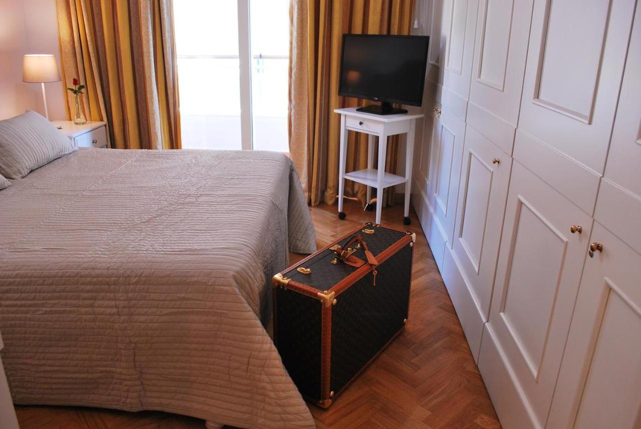 Bed & Breakfast Attico 203
