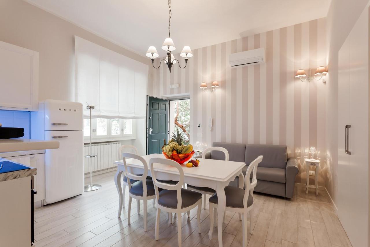 Holidays Apartment