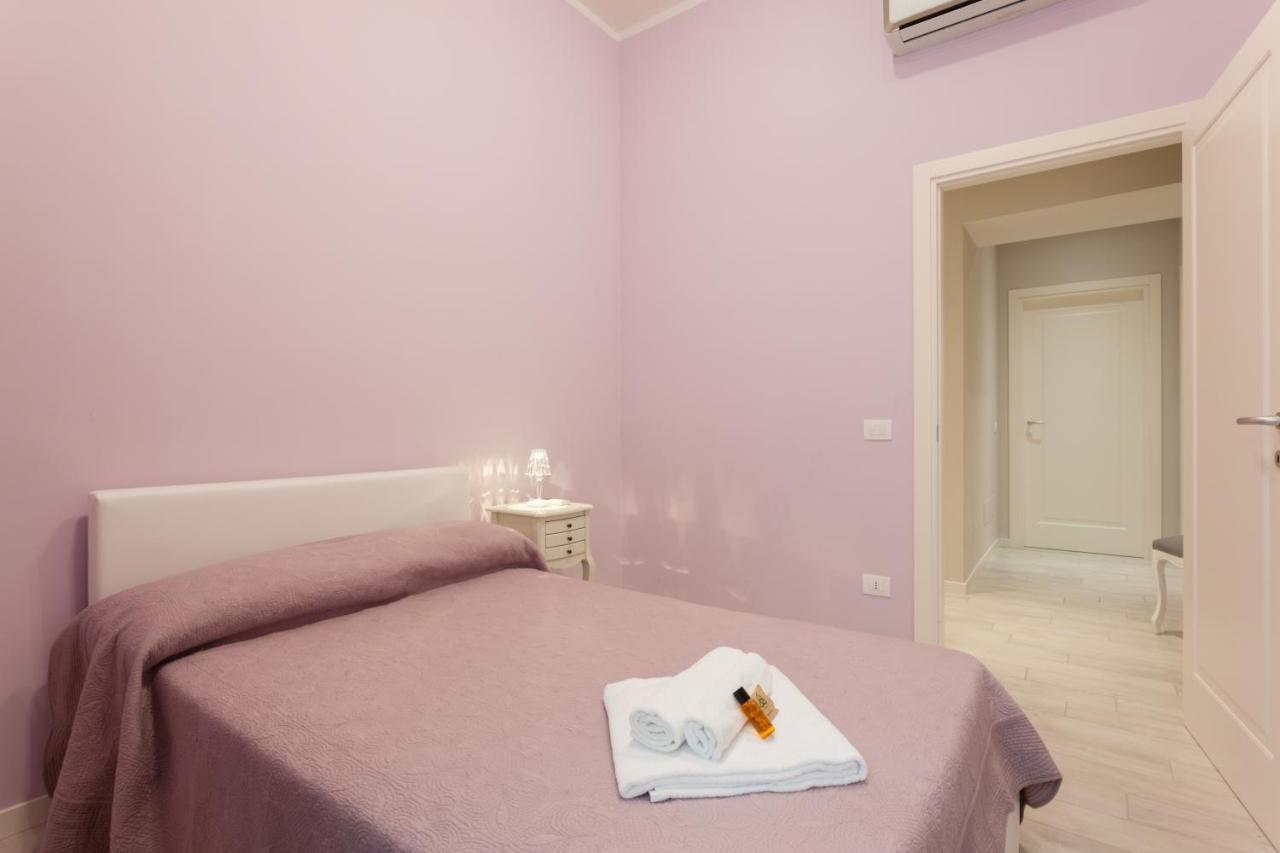 Holidays Apartment Rome