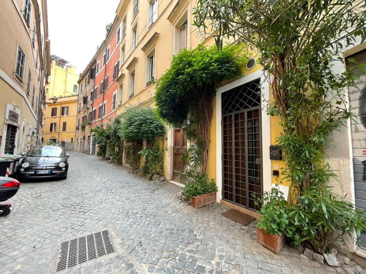 Kasa Trilussa * Rome