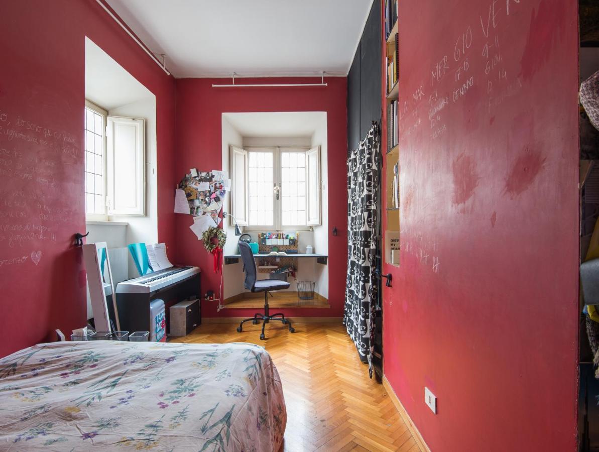 Coronari Enchanting Two Bedroom Appartement Rome