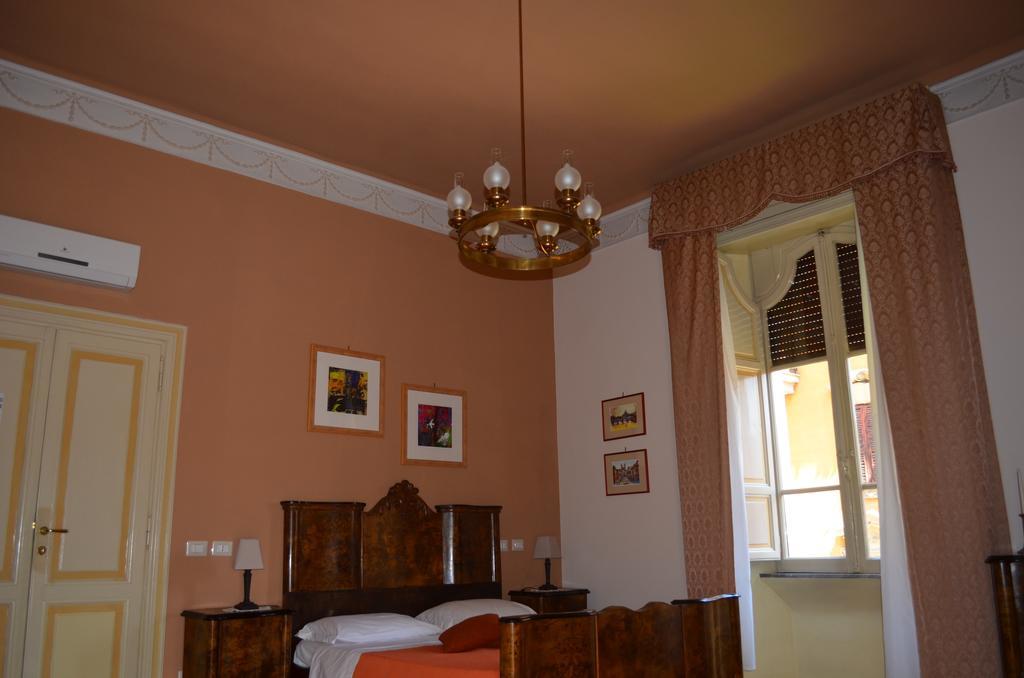 Bed & Breakfast Charming House Rome