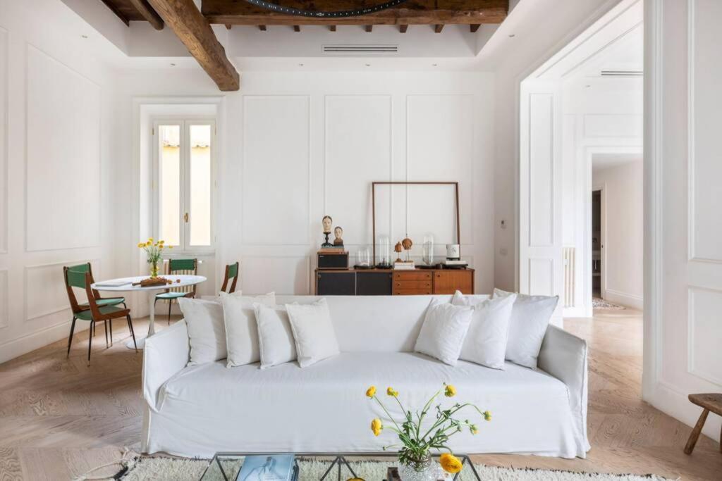 Casa Luce, A Burghesius Home * Rome