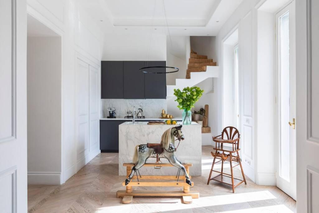 Apartment Casa Luce, A Burghesius Home *