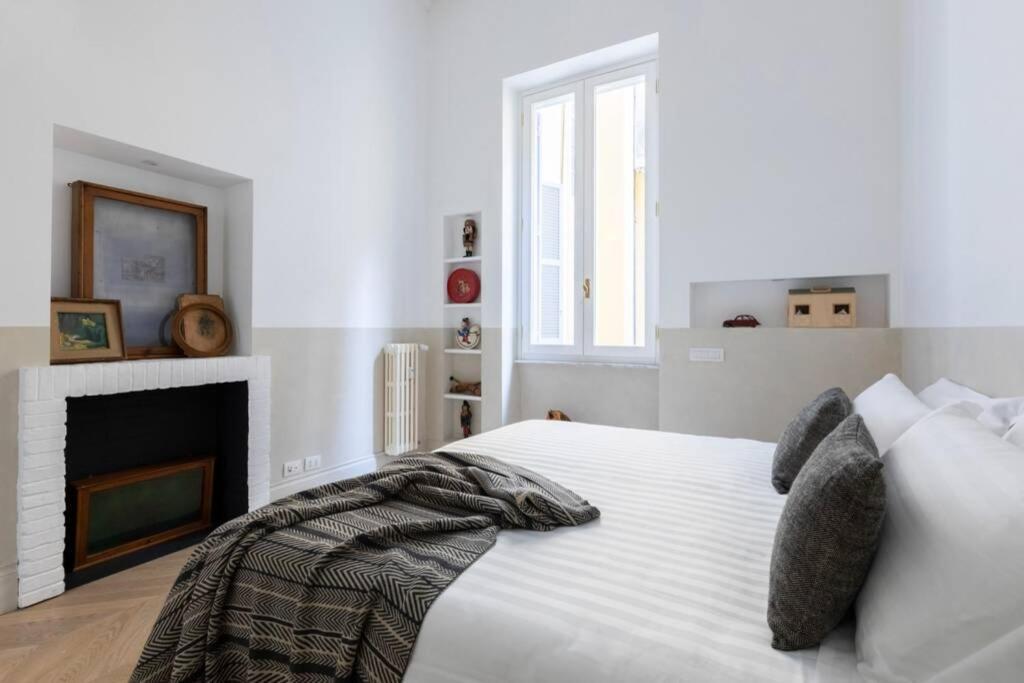 Apartment Casa Luce, A Burghesius Home Rome