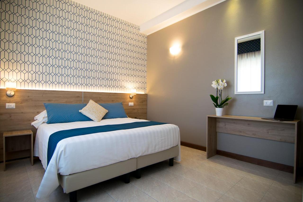 Pacific Hotel 3*