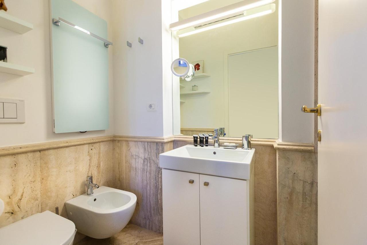 Apartment Amazing Penthouse Piazza Venezia *
