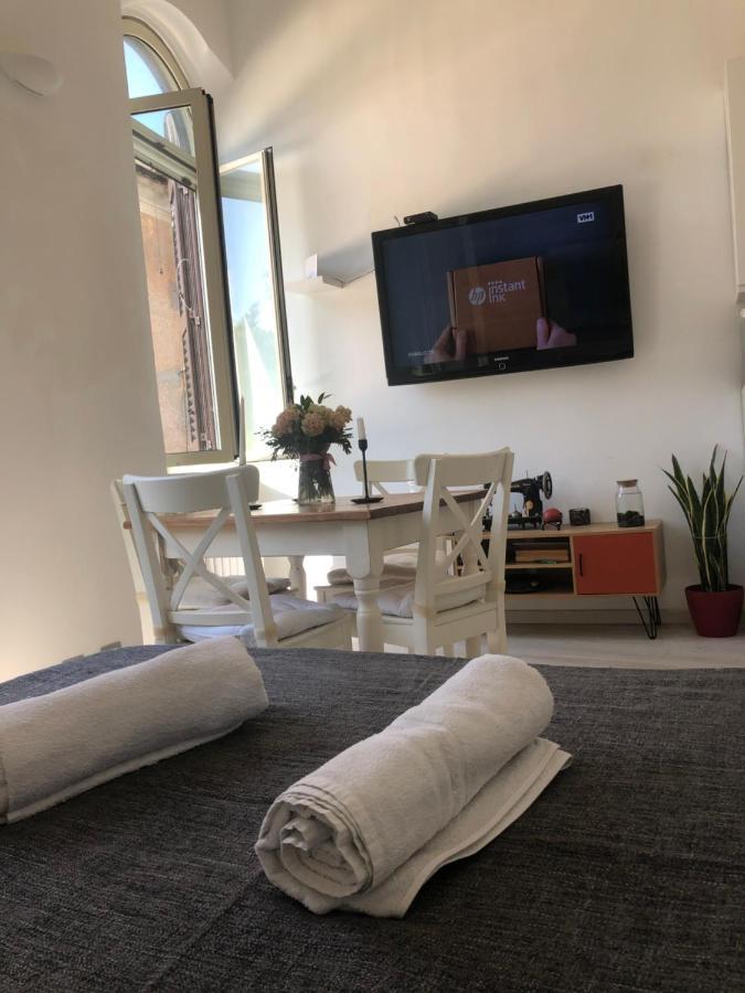 Colosseum Mansion House Appartement *