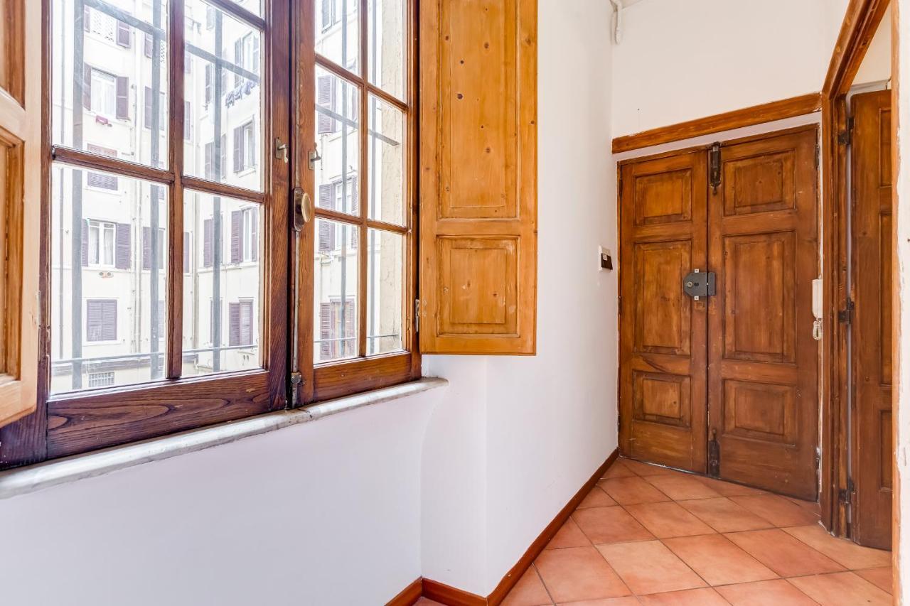 Apartment Vatican Germanico 107