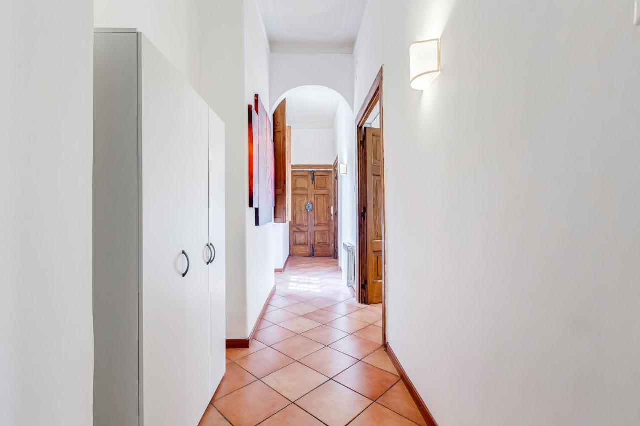 Apartment Vatican Germanico 107
