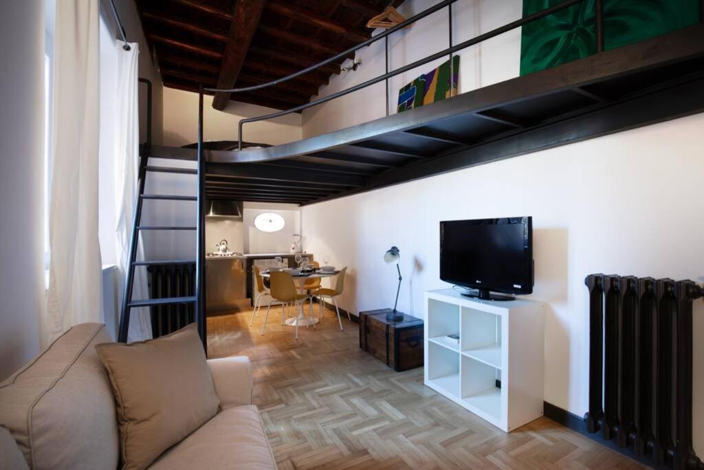 Rufina Open Space Appartement *
