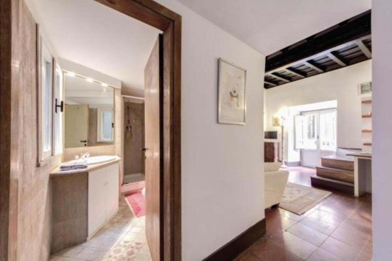 Campo Dei Fiori Stunning And Quiet Appartement
